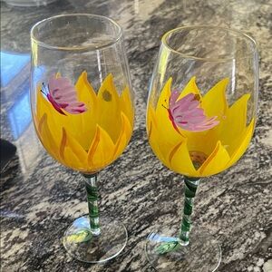 Set of 2 Sunflower Wine Glasses